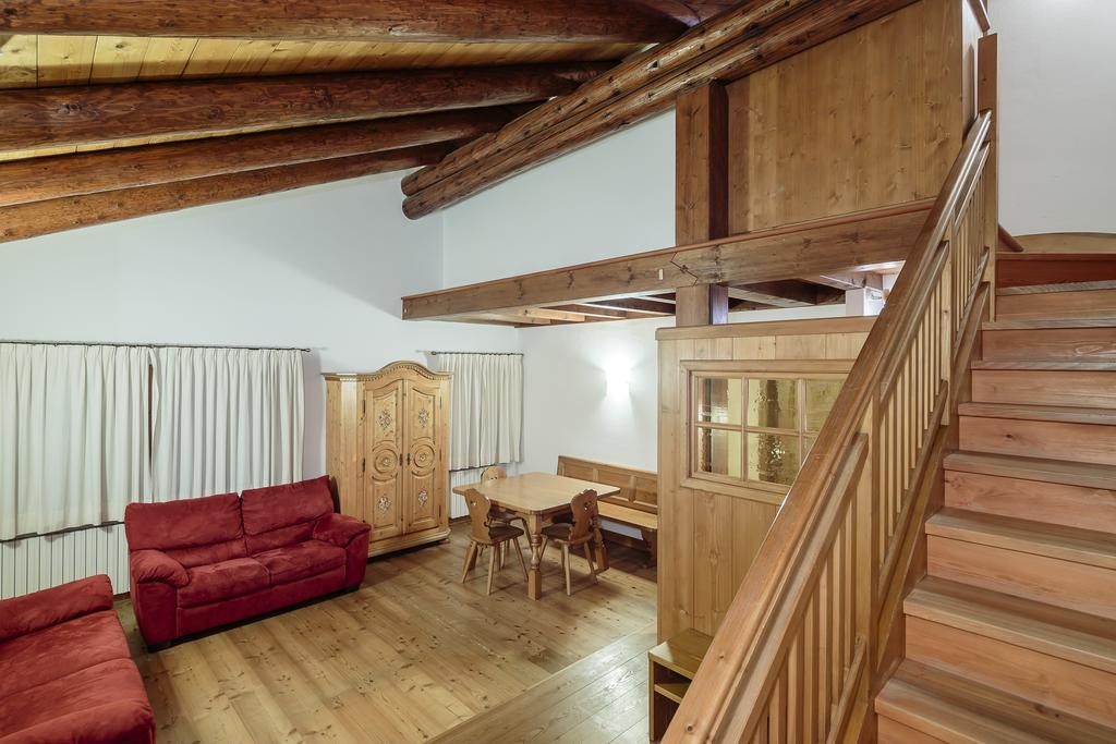 Villa Lacedel - Stayincortina Cortina dʼAmpezzo Rum bild